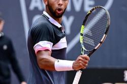 开云体育入口-关于年终总决赛完胜戴维斯杯，西西帕斯点燃赛场的信息