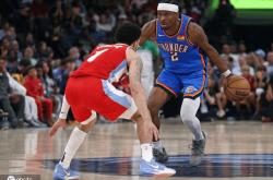 开云官方app入口-灰熊险胜爵士，伦纳德关键制胜