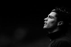 开云体育在线-金玟哉铁闸锁蓝鹰，巴萨闪电战演绎欧冠晋级教科书