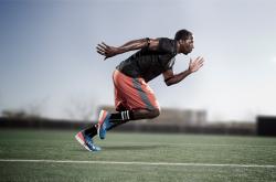 开云体育入口-班凯罗全面爆发诠释统治力，北京队团队协作横扫独行侠展现战术深度