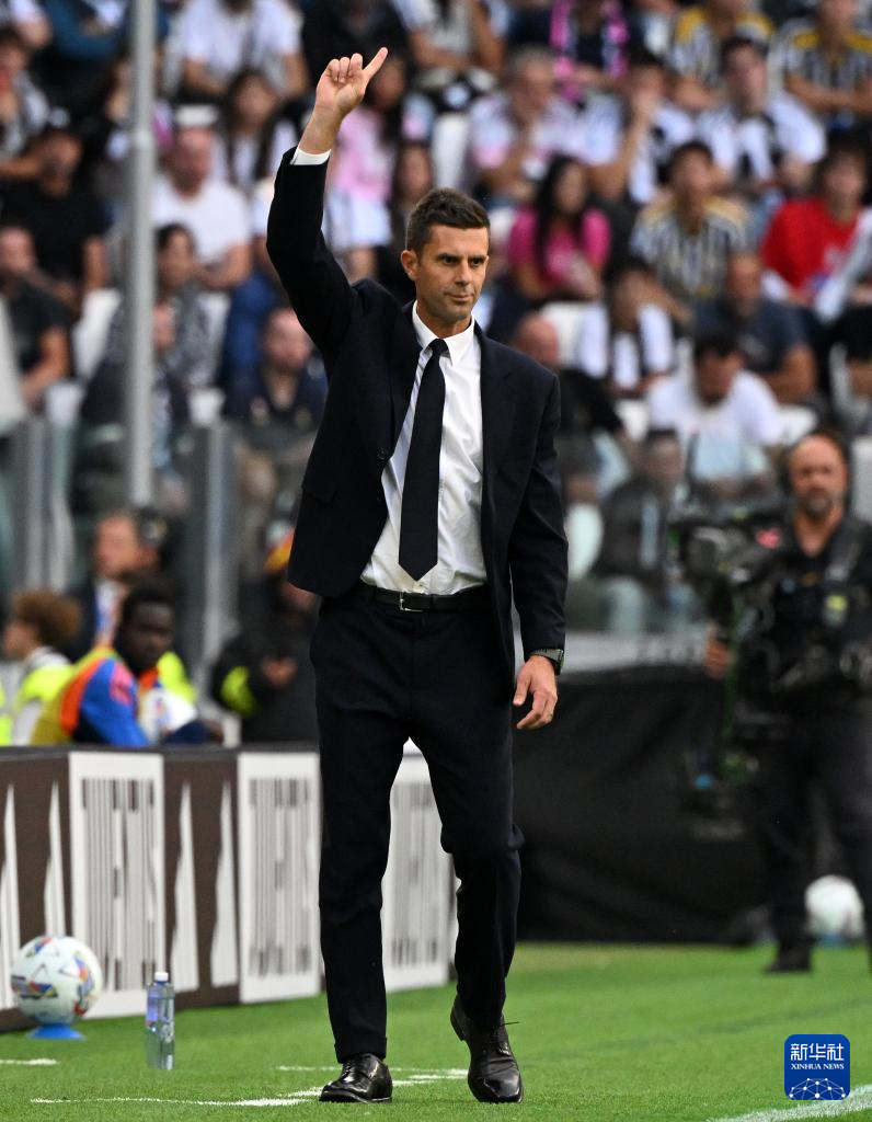 尤文图拉客场战胜那不勒斯，继续保持不败势头的简单介绍