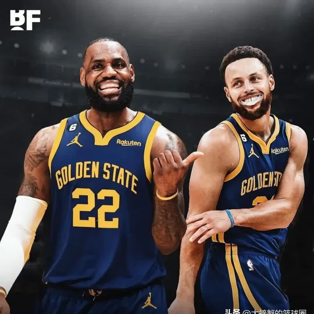 勇士翻盘湖人，库里送出助攻