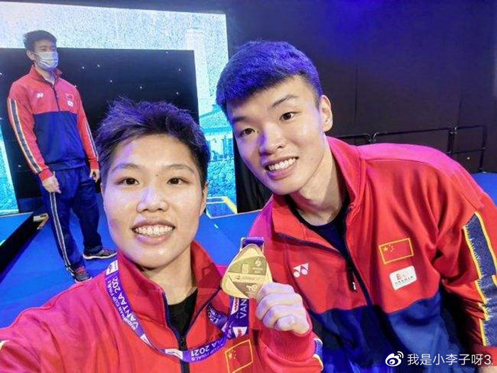 印度羽毛球队鏖战日本羽毛球队，马琳统治全场