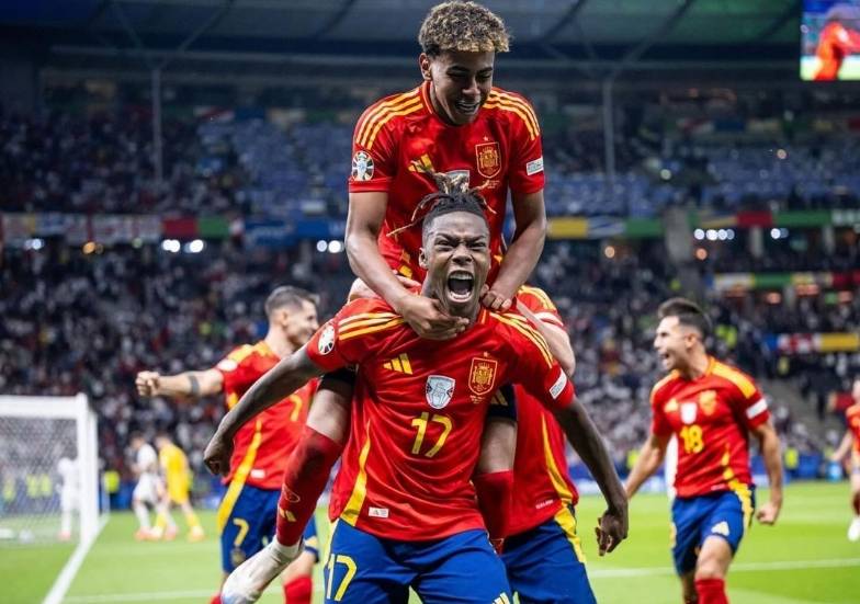 包含欧国联比赛丹麦队踢出高水平比赛，被看好冲刺前四的词条