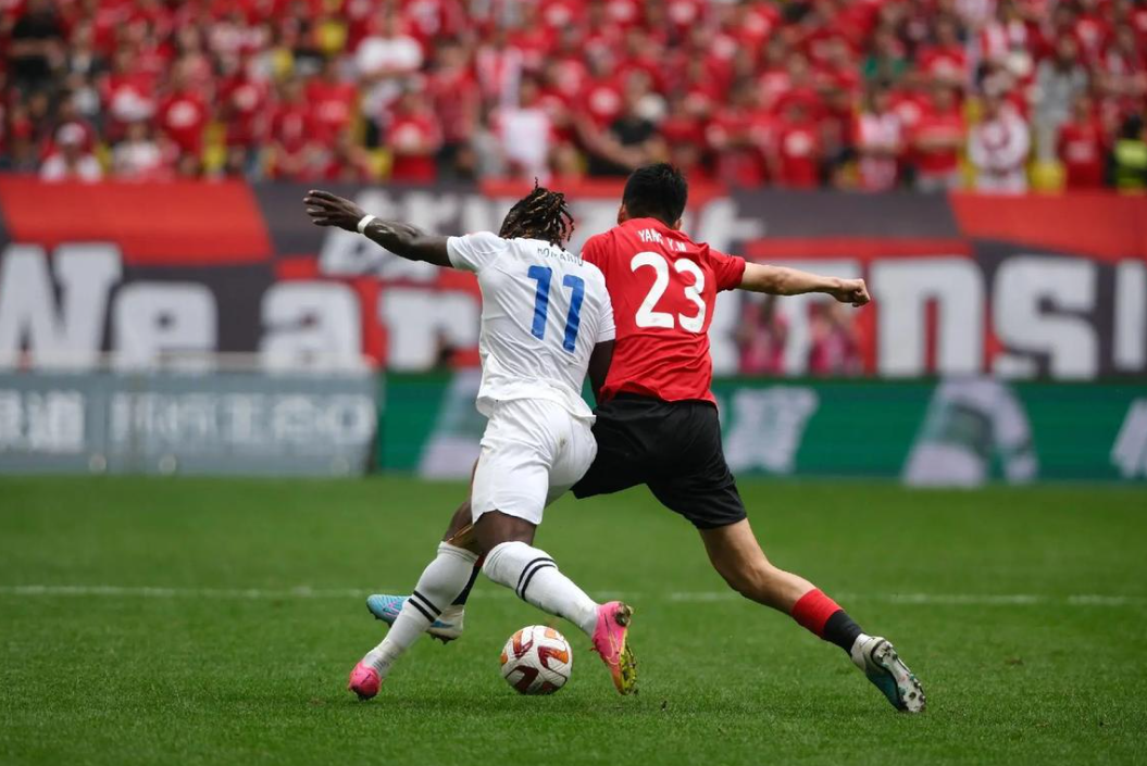 关于足球比赛如战争，需全力以赴谋胜利的信息