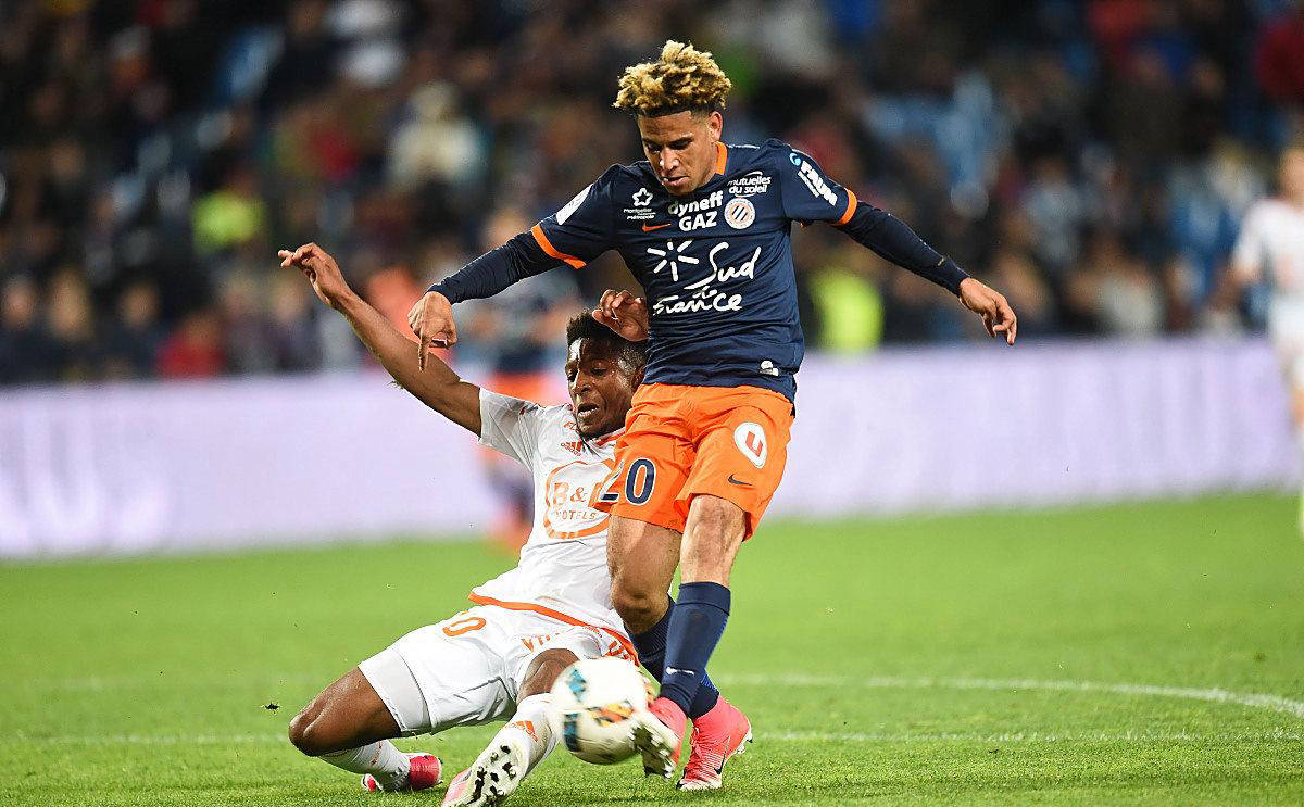 摩纳哥主场逼平里昂，争夺三分