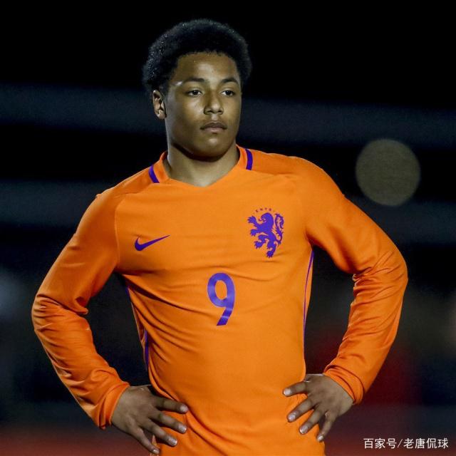 关于阿贾克斯神奇逆袭，晋级淘汰赛，让人瞠目结舌的信息