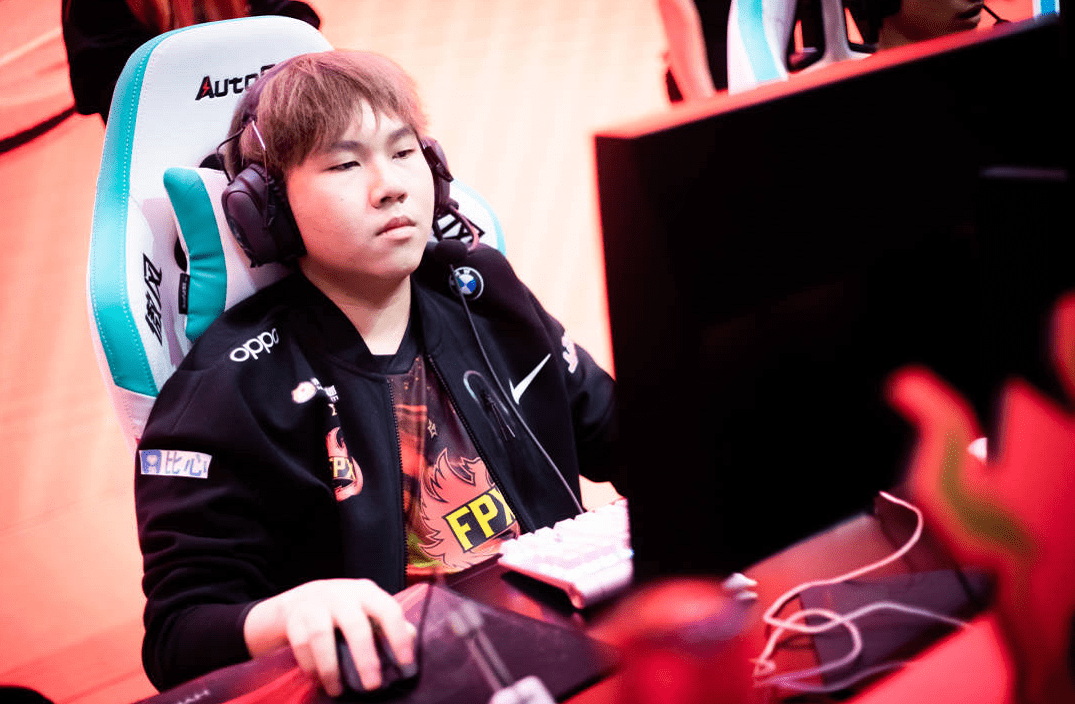 双方实力均衡，一场烽火战即将打响的简单介绍