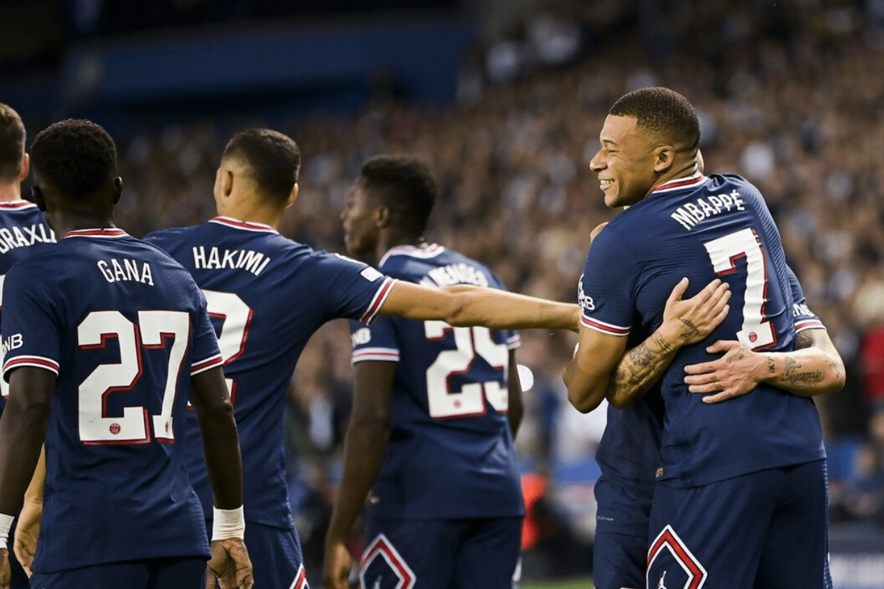 丹麦轻取中国，迪马利亚制霸全场的简单介绍