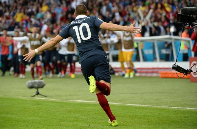 法国队碾压奥地利队，波尔刷新纪录