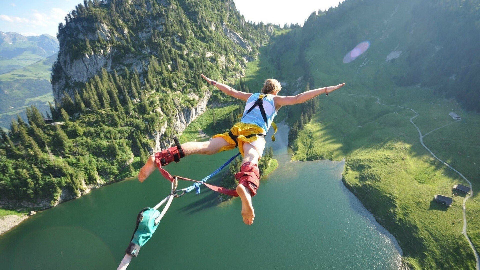 一剑封喉,中国队轻取日本队的背后,李梓嘉用高光撕开唯一的宿命
